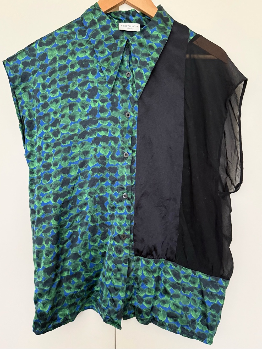 DRIES VAN NOTEN Silk Patterned Sheer Cap Sleeve Blouse 
Size 40/US 8 Medium EUC